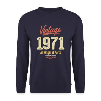 Vintage 1971 - 52nd Birthday Classic Born 1971 - Unisex Sweatshirt - navy - Front - Alina (178cm) & Michal (187cm)