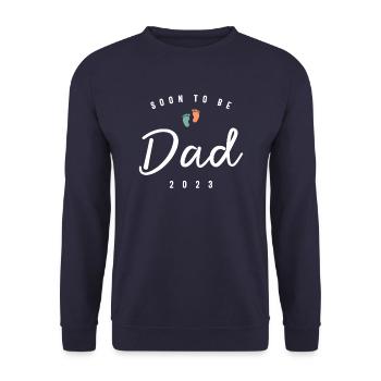 Mens Daddy Soon To Be Dad 2023 Father's Day - Unisex Sweatshirt - navy - Front - Alina (178cm) & Michal (187cm)