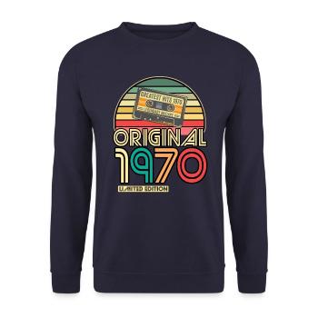 Cassette Tape Retro Vintage 1970 geboren Jahr 1970 - Unisex Pullover - Navy - Vorne - Alina (178cm) & Michal (187cm)