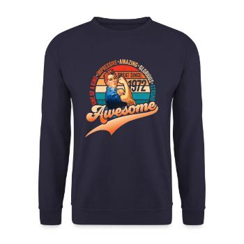 50. Geburtstag geboren 1972 Vintage Design Frauen - Unisex Pullover - Navy - Vorne - Alina (178cm) & Michal (187cm)