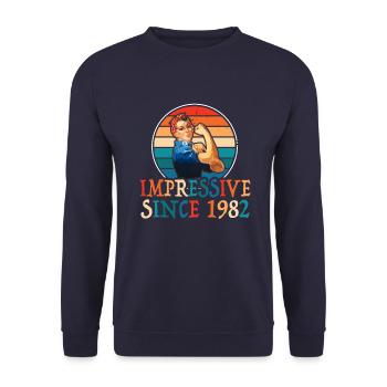 Geburtstag geboren 1982 Vintage Design Frauen - Unisex Pullover - Navy - Vorne - Alina (178cm) & Michal (187cm)