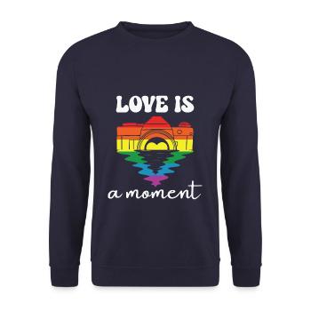 LBGT Flag Gay Pride Human Vintage Rainbow - Unisex Pullover - Navy - Vorne - Alina (178cm) & Michal (187cm)