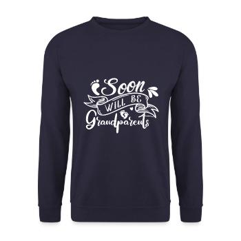 Bald werden wir Oma und Opa, Wir werden Großeltern - Unisex Pullover - Navy - Vorne - Alina (178cm) & Michal (187cm)