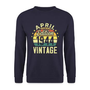 Millésime Avril 1944 - Cadeau Anniversaire 1944 - Sweat-shirt Unisexe - marine - Devant - Alina (178cm) & Michal (187cm)
