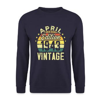 Millésime Avril 1943 - Cadeau Anniversaire 1943 - Sweat-shirt Unisexe - marine - Devant - Alina (178cm) & Michal (187cm)