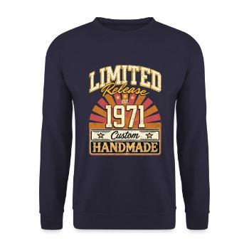 Limité 1971 drôle dictons cadeau anniversaire - Sweat-shirt Unisexe - marine - Devant - Alina (178cm) & Michal (187cm)