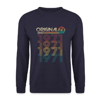 Original depuis 1971 anniversaire rétro - Sweat-shirt Unisexe - marine - Devant - Alina (178cm) & Michal (187cm)