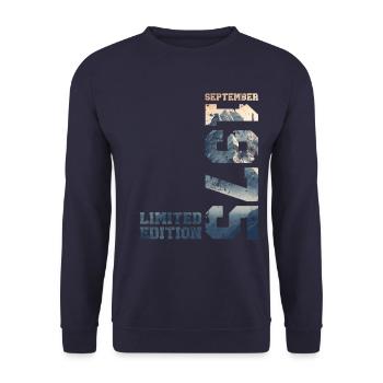 September 1975, 50th birthday Original 1975 - Unisex Sweatshirt - navy - Front - Alina (178cm) & Michal (187cm)