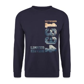 30. Geburtstag Original September 1994 Jahrgang 94 - Unisex Pullover - Navy - Vorne - Alina (178cm) & Michal (187cm)