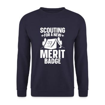 Insigne d’honneur scout - Sweat-shirt Unisexe - marine - Devant - Alina (178cm) & Michal (187cm)