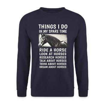 Was ich in meiner Freizeit mache: Für Pferdeliebha - Unisex Pullover - Navy - Vorne - Alina (178cm) & Michal (187cm)