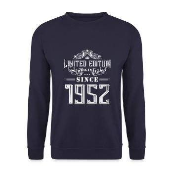 1952 limited edition - Unisex Sweatshirt - navy - Front - Alina (178cm) & Michal (187cm)