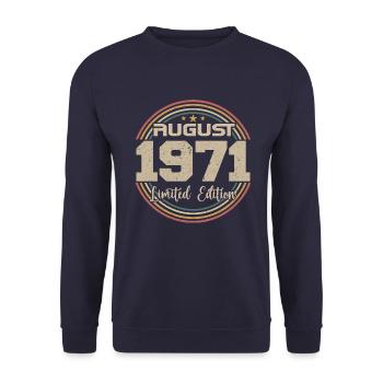 Vintage Born August 1971 Birthday Gift 1971 - Unisex Sweatshirt - navy - Front - Alina (178cm) & Michal (187cm)