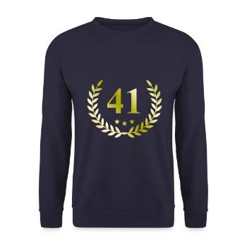 41 Zahl Kranz - Unisex Pullover - Navy - Vorne - Alina (178cm) & Michal (187cm)