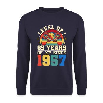 Level 65 1957 Birthday Gamer 65 years - Unisex Sweatshirt - navy - Front - Alina (178cm) & Michal (187cm)