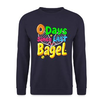 0 Days Since Last Bagel Tennis Shirt - Unisex Pullover - Navy - Vorne - Alina (178cm) & Michal (187cm)