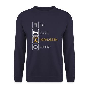 Eat Sleep Hornussen - Unisex Pullover - Navy - Vorne - Alina (178cm) & Michal (187cm)