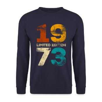 Limited Edition 1973 Geburtstag Geschenk - Unisex Pullover - Navy - Vorne - Alina (178cm) & Michal (187cm)