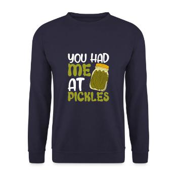 Tu m’as eu à Pickles Funny Pickle Lover - Sweat-shirt Unisexe - marine - Devant - Alina (178cm) & Michal (187cm)