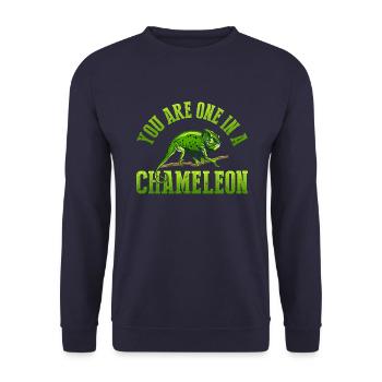 Vous ne faites qu’un dans un T-shirt caméléon - Sweat-shirt Unisexe - marine - Devant - Alina (178cm) & Michal (187cm)