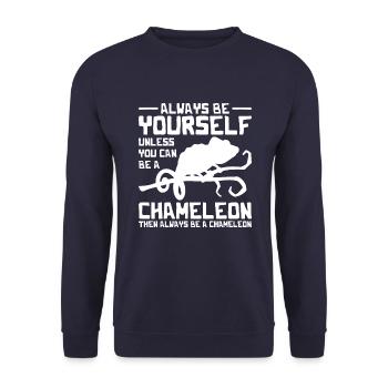 Sois toujours toi-même, caméléon T-shirt - Sweat-shirt Unisexe - marine - Devant - Alina (178cm) & Michal (187cm)