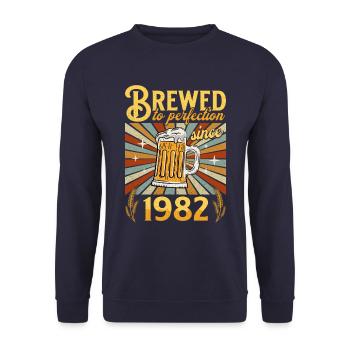 Perfektion seit 1982 - Jubiläum 40 Jahre - Unisex Pullover - Navy - Vorne - Alina (178cm) & Michal (187cm)