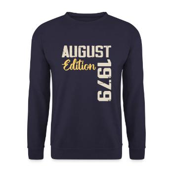 Jubiläum August 1979 - Limitierte Auflage August 1979 - Unisex Pullover - Navy - Vorne - Alina (178cm) & Michal (187cm)