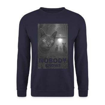 Nobody Knows – UFO Katzen Design - Unisex Pullover - Navy - Vorne - Alina (178cm) & Michal (187cm)