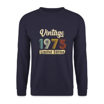 Vintage 1975 - Unisex Sweatshirt - navy - Front - Alina (178cm) & Michal (187cm)