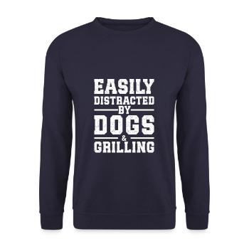 Easily Distracted By Dogs & Grilling - Unisex Pullover - Navy - Vorne - Alina (178cm) & Michal (187cm)