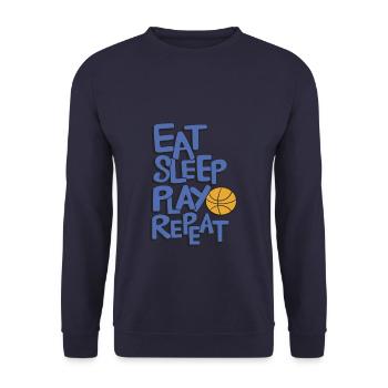 EAT SLEEP PLAY BASKETBALL REPEAT - Unisex Pullover - Navy - Vorne - Alina (178cm) & Michal (187cm)