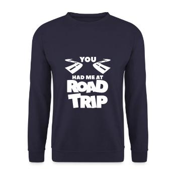 Tu m’as eu à Road Trip Summer Travel Adventure Lo - Sweat-shirt Unisexe - marine - Devant - Alina (178cm) & Michal (187cm)