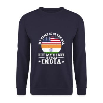 Home In USA My Heart Is In India - Unisex Pullover - Navy - Vorne - Alina (178cm) & Michal (187cm)
