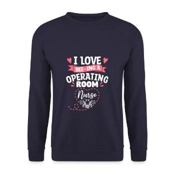 Ich liebe Bienen Eine OP-Krankenschwester ODER Krankenschwestern - Unisex Pullover - Navy - Vorne - Alina (178cm) & Michal (187cm)