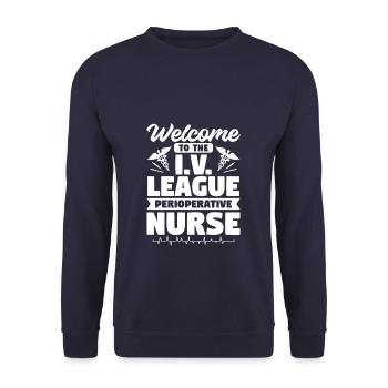 Bienvenue à l’infirmière périopératoire de la Ligue I.V. OU - Sweat-shirt Unisexe - marine - Devant - Alina (178cm) & Michal (187cm)