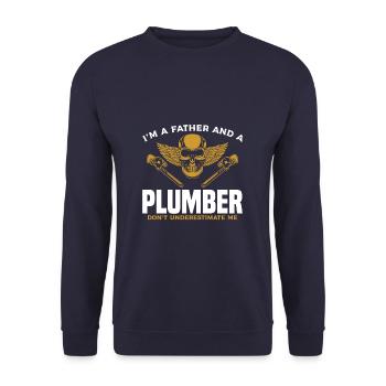 Ich bin ein Vater und ein Klempner unterschätze mich nicht - Unisex Pullover - Navy - Vorne - Alina (178cm) & Michal (187cm)