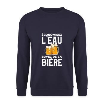 Économisez L'Eau Buvez De La Bière Boire - Sweat-shirt Unisexe - marine - Devant - Alina (178cm) & Michal (187cm)