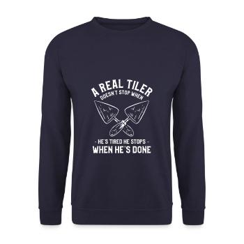 Ein echter Fliesenleger hört nicht auf, wenn er müde ist Fliesen - Unisex Pullover - Navy - Vorne - Alina (178cm) & Michal (187cm)