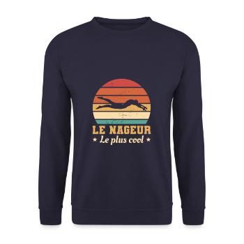 Retro Le Nageur Le Plus Cool Natation - Sweat-shirt Unisexe - marine - Devant - Alina (178cm) & Michal (187cm)