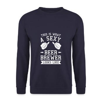 So sieht eine sexy Bierbrauerin aus - Unisex Pullover - Navy - Vorne - Alina (178cm) & Michal (187cm)