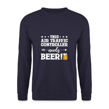 Ce contrôleur aérien a besoin de bière - Sweat-shirt Unisexe - marine - Devant - Alina (178cm) & Michal (187cm)