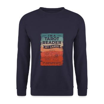 Ich bin ein Tarot-Leser Meine Karten sind immer richtig - Unisex Pullover - Navy - Vorne - Alina (178cm) & Michal (187cm)