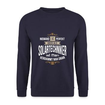 Solartechniker Solarteur Solarinstallation perfekt - Unisex Pullover - Navy - Vorne - Alina (178cm) & Michal (187cm)
