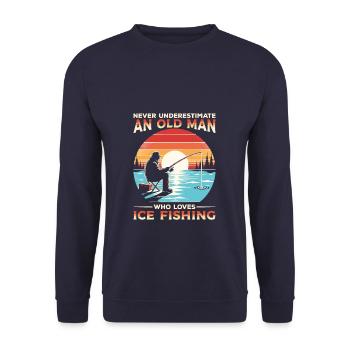 Unterschätze niemals einen alten Mann, der Eis liebt - Unisex Pullover - Navy - Vorne - Alina (178cm) & Michal (187cm)