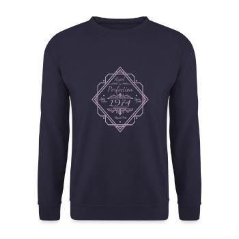 1974 Jahrgang Perfekt Gealtert - Unisex Pullover - Navy - Vorne - Alina (178cm) & Michal (187cm)