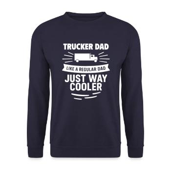 Trucker Dad – Juste beaucoup plus cool - Sweat-shirt Unisexe - marine - Devant - Alina (178cm) & Michal (187cm)