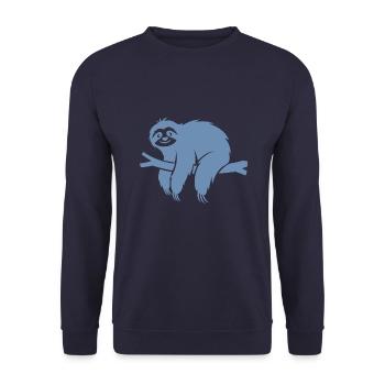 Minimalistisches Faultier entspannt auf einem Ast - Unisex Pullover - Navy - Vorne - Alina (178cm) & Michal (187cm)