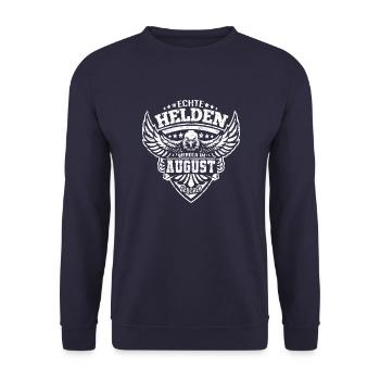 Echte Helden wurden im August geboren - Unisex Pullover - Navy - Vorne - Alina (178cm) & Michal (187cm)