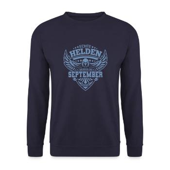 Echte Helden werden im September geboren - Unisex Pullover - Navy - Vorne - Alina (178cm) & Michal (187cm)
