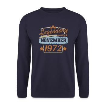 Legendär seit November 1972 Retro Sprüche 50. - Unisex Pullover - Navy - Vorne - Alina (178cm) & Michal (187cm)